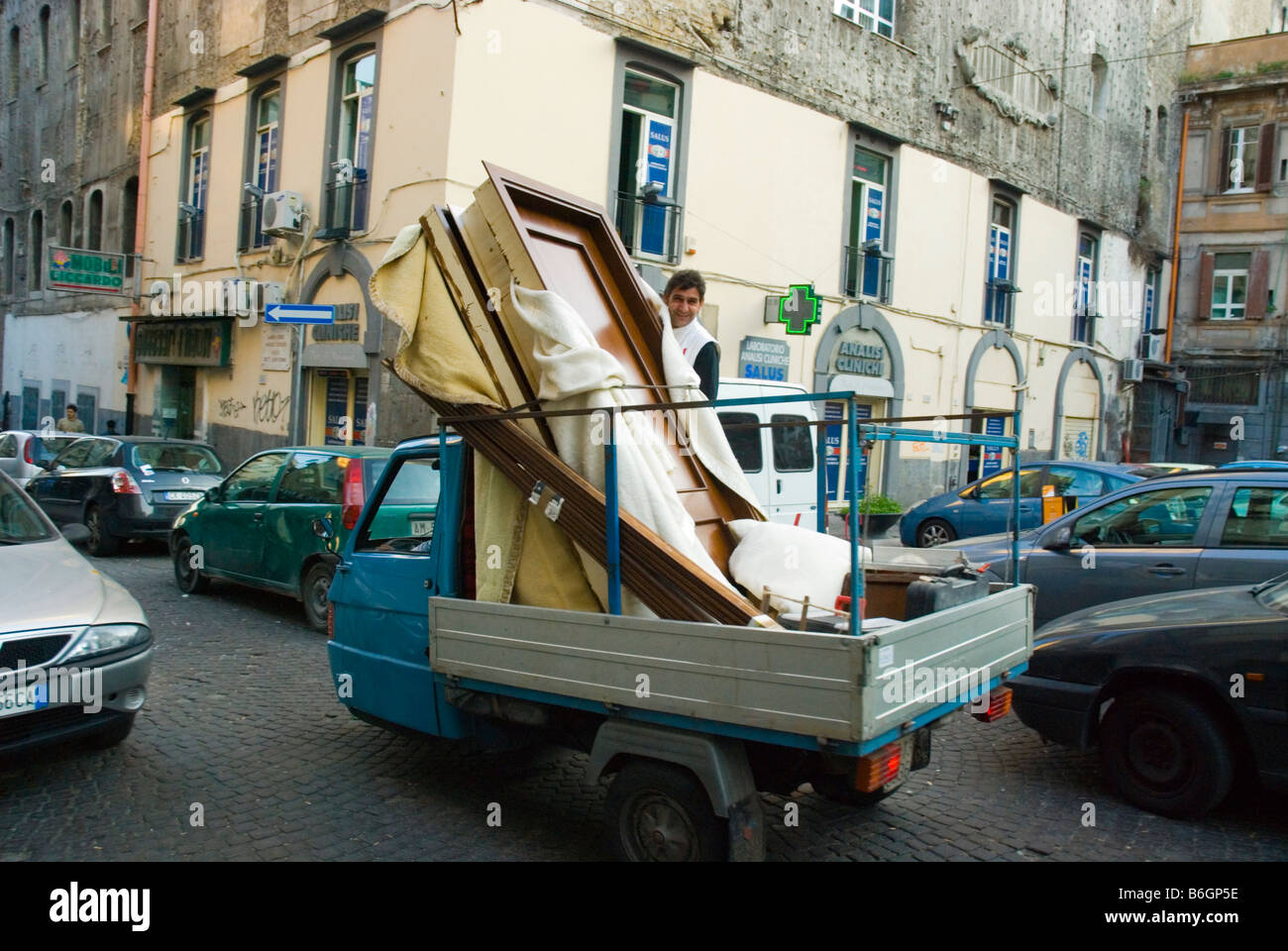 Furniture delivery hires stock photography and images Alamy