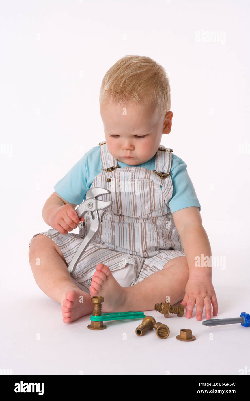 18 tools hi-res stock photography and images - Alamy