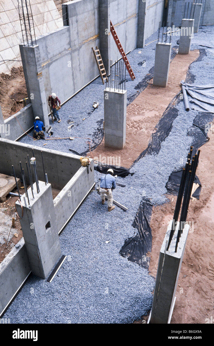 High Rise Building under construction, workers, pouring concrete, forming  concrete forms, Miami Stock Photo - Alamy