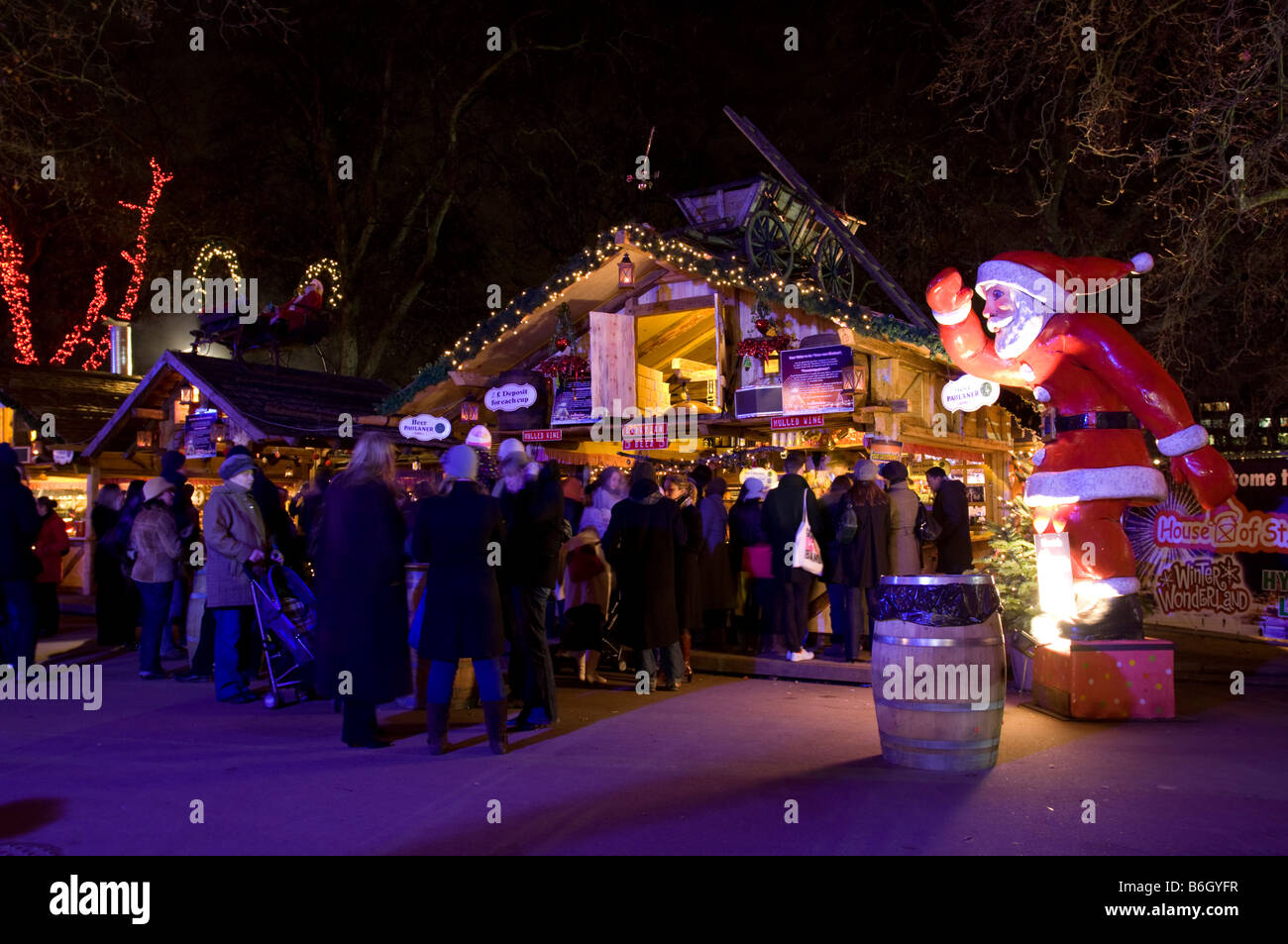 Mulled Wine Stall - Winter Wonderland Fair - Hyde Park - London Stock Photo