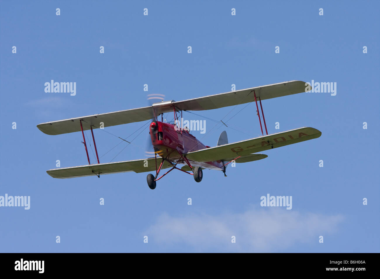 Tiger Moth, DH82a, in flight Stock Photo