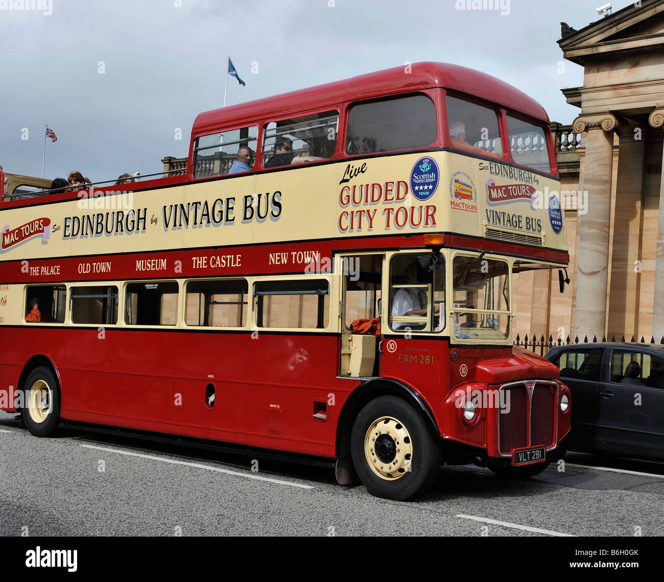 Guided city tour vintage routemaster double decker bus Edinburgh Stock Photo
