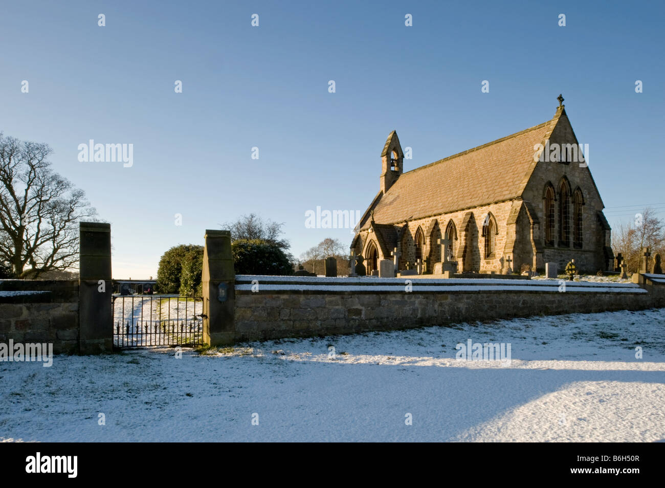 Farnley chapel hires stock photography and images Alamy
