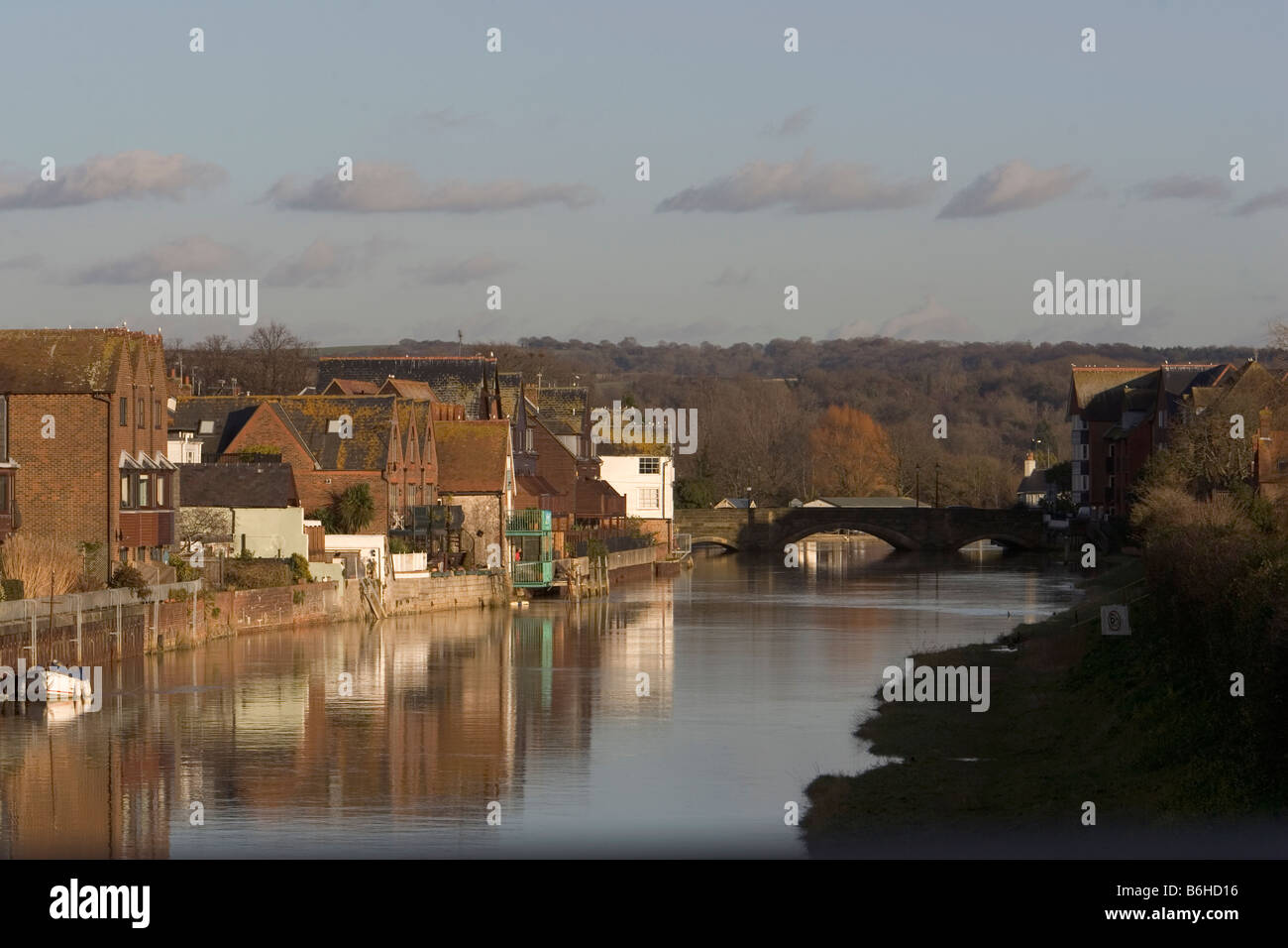 The River Arun runs through Arundel, West Sussex, England Stock Photo