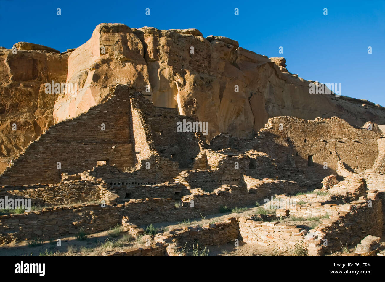 Rock dwellings at Chaco Culture National Historical Park New Mexico Stock Photo