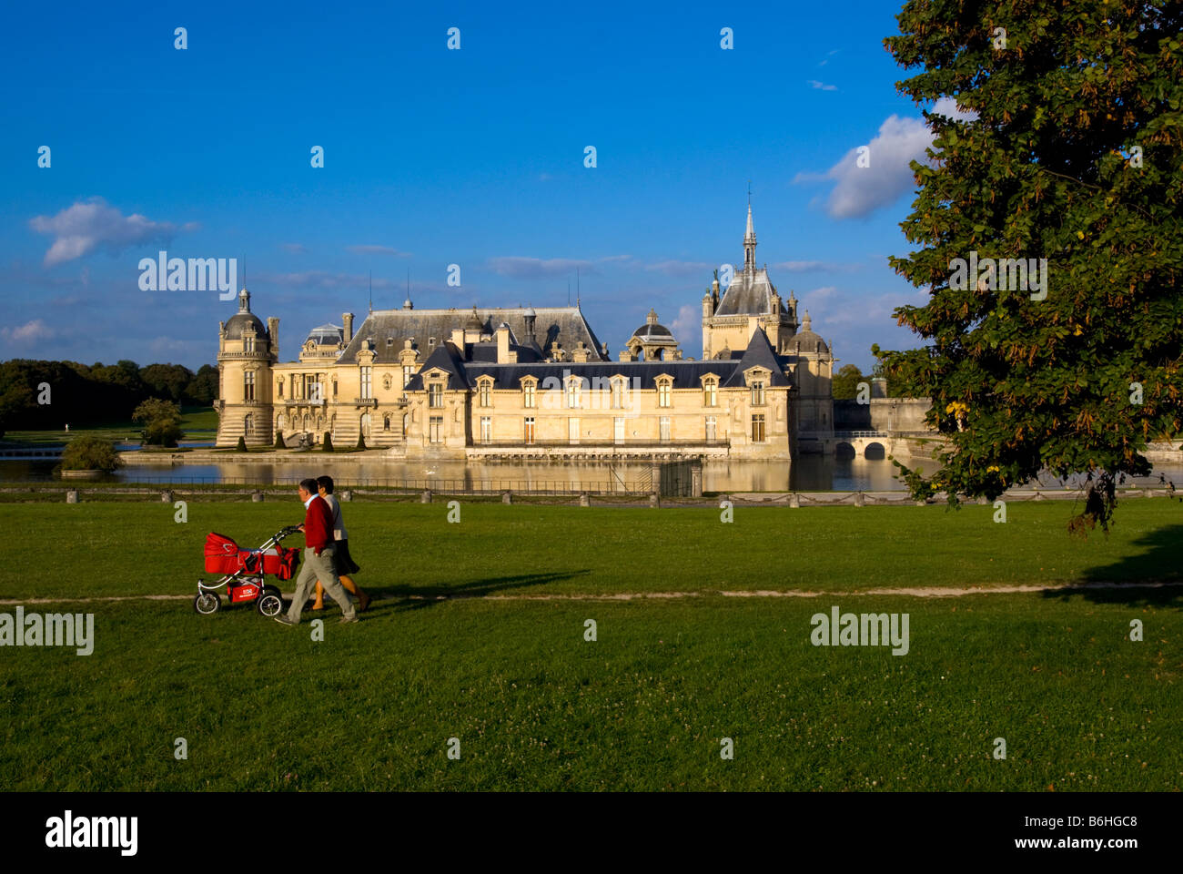 Château de chantilly france entry hi-res stock photography and images -  Alamy