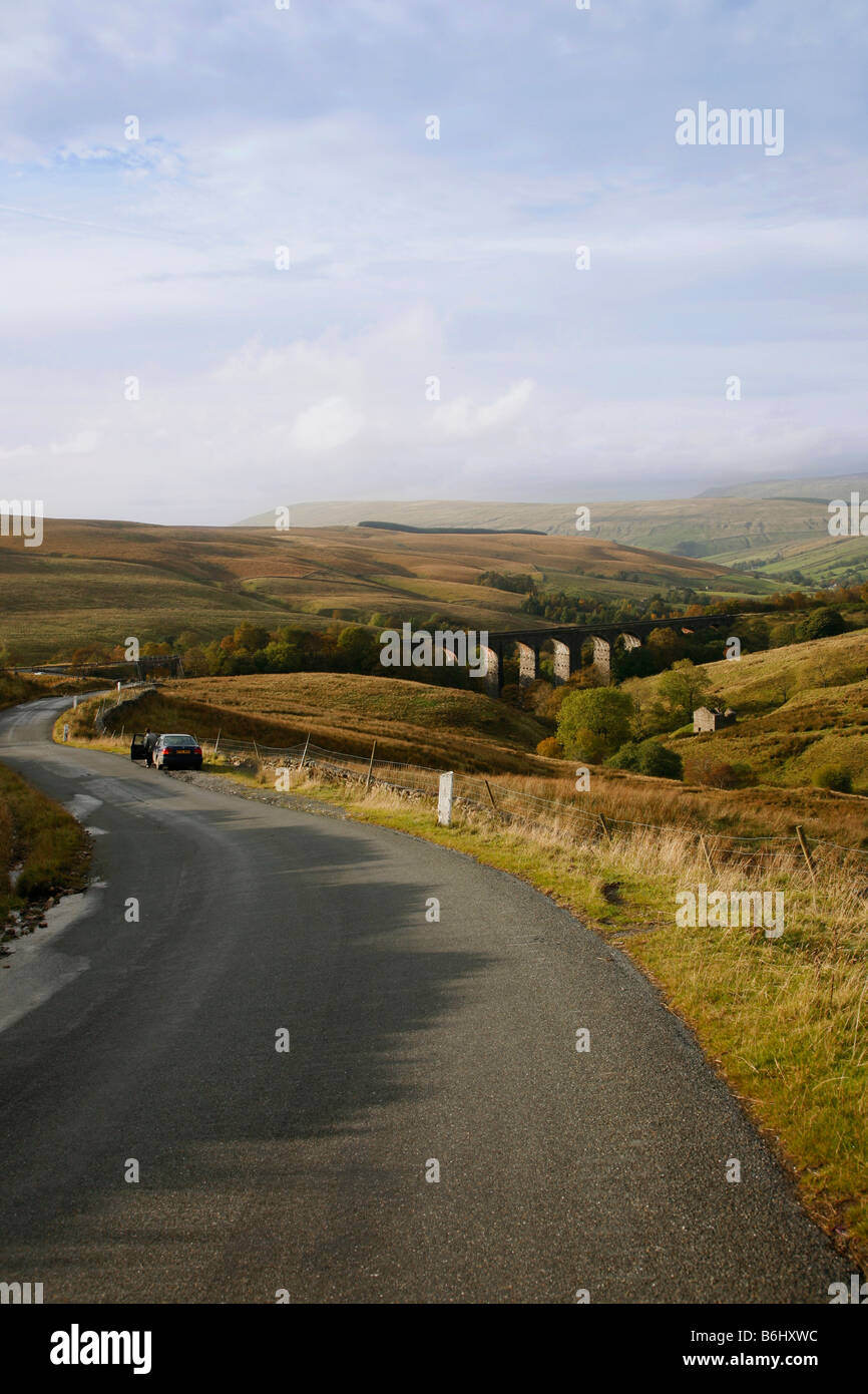 Roadside view of Dent Head Viaduct on the Settle and Carlisle Railway near the Cumbrian village of Cowgill Stock Photo