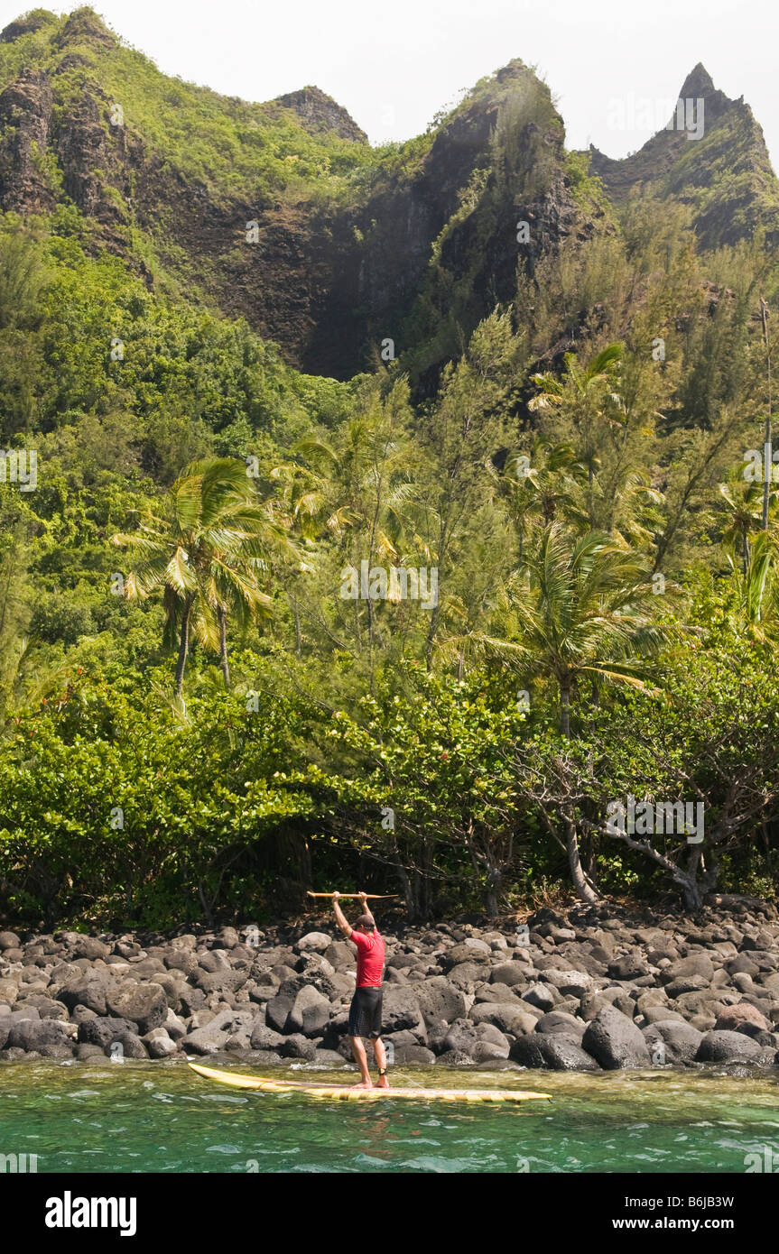 StandUp Paddle Boarding off the Na Pali coast, Kauai, Hawaii Stock Photo Alamy