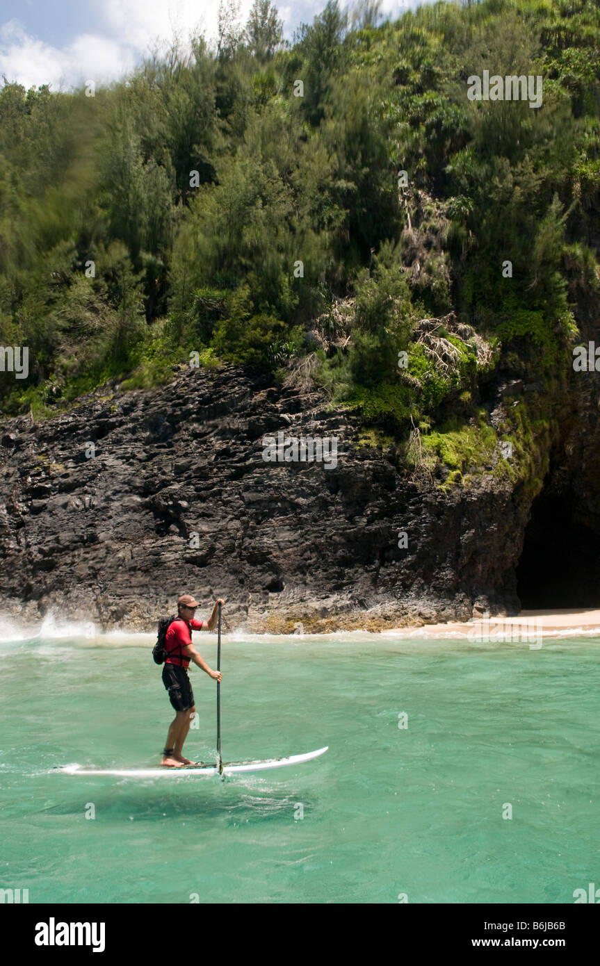 StandUp Paddle Boarding off the Na Pali coast, Kauai, Hawaii Stock Photo Alamy