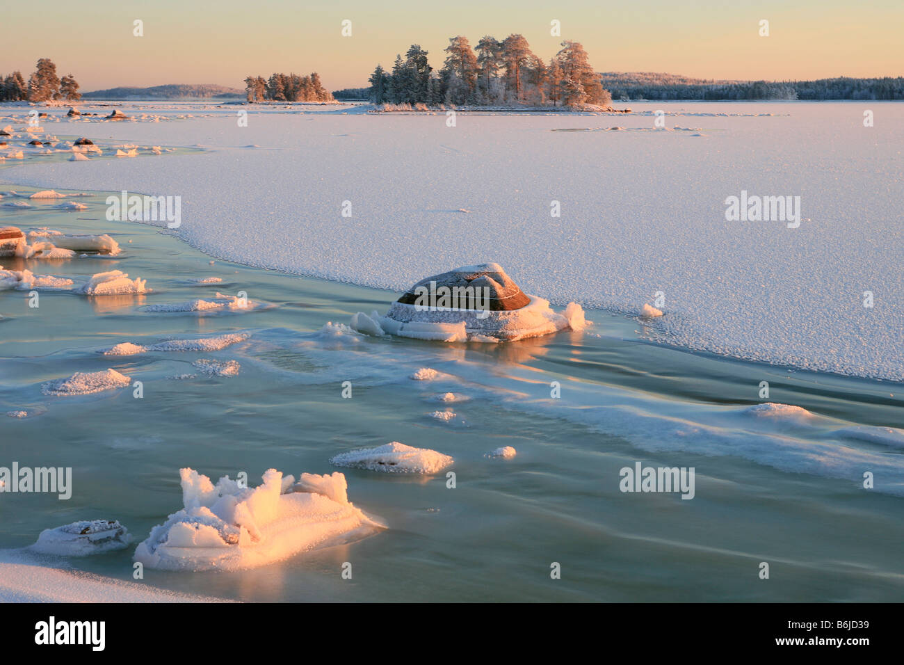 Frozen bay of the White Sea in Chupa, Karelia, Russia Stock Photo