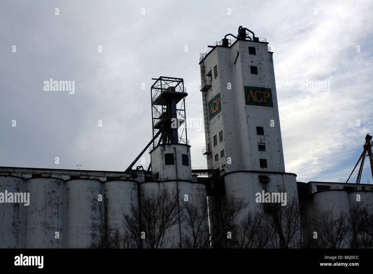 AGP Grain elevator main tower Stock Photo Alamy