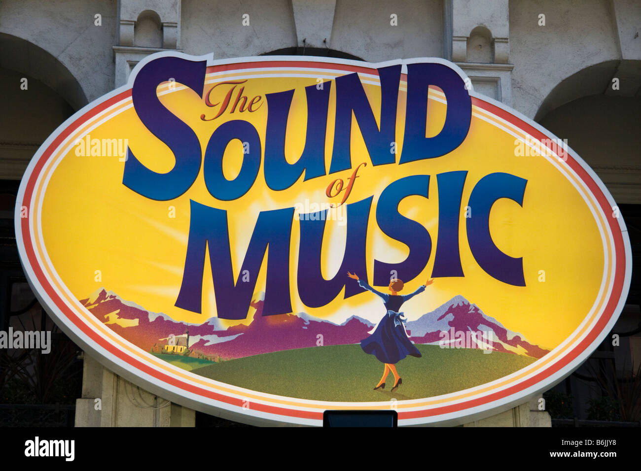 Metafoor aantrekkelijk vervorming Sign for The Sound of Music at the London Palladium UK Stock Photo ...