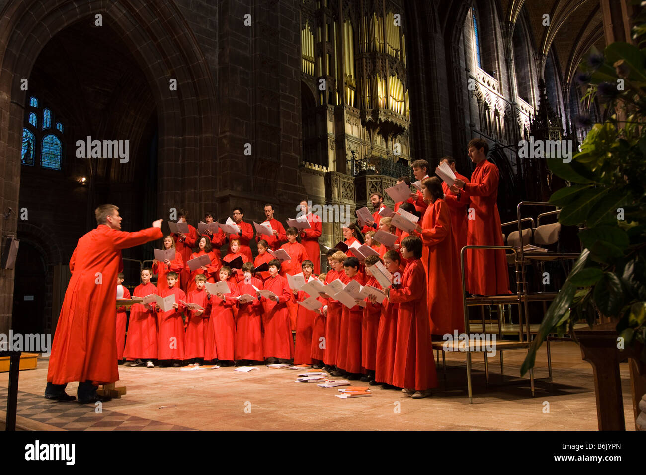 UK Cheshire Chester Cathedral Choir rehearsing for Christmas Carol Concert Stock Photo
