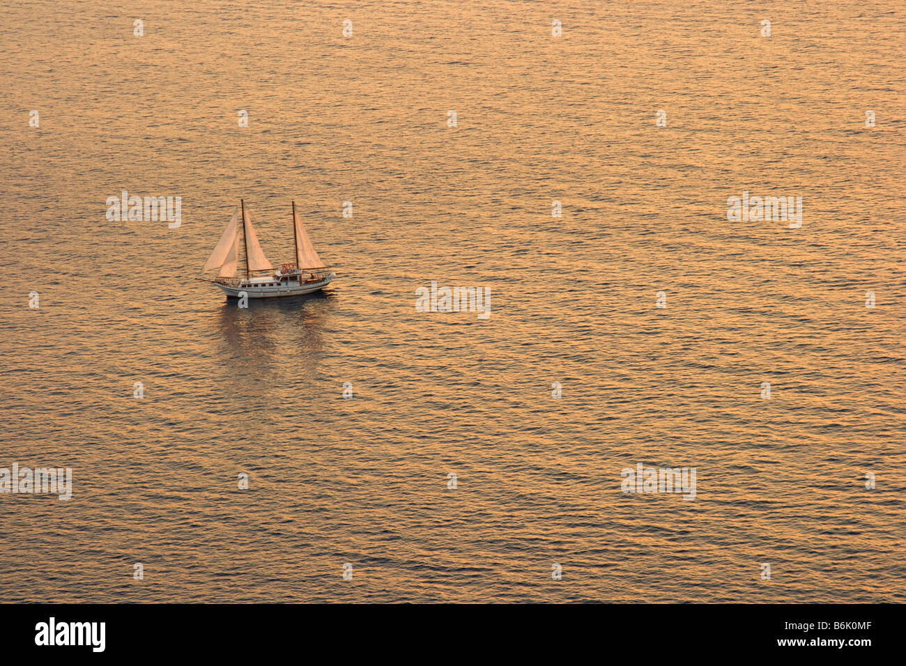 Beautiful Ocean Sunset Stock Photo - Alamy