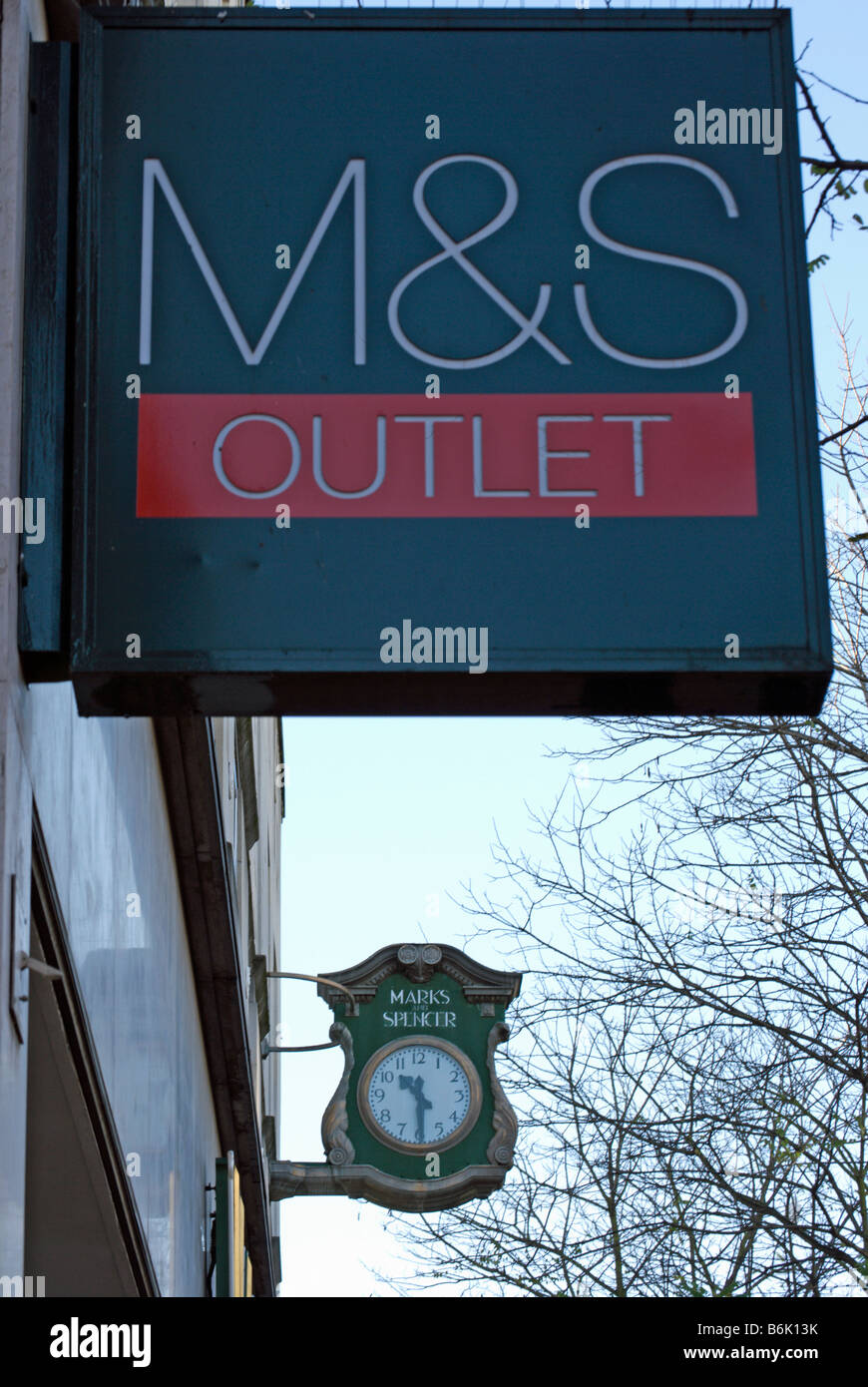 Marks and spencer clock hires stock photography and images Alamy