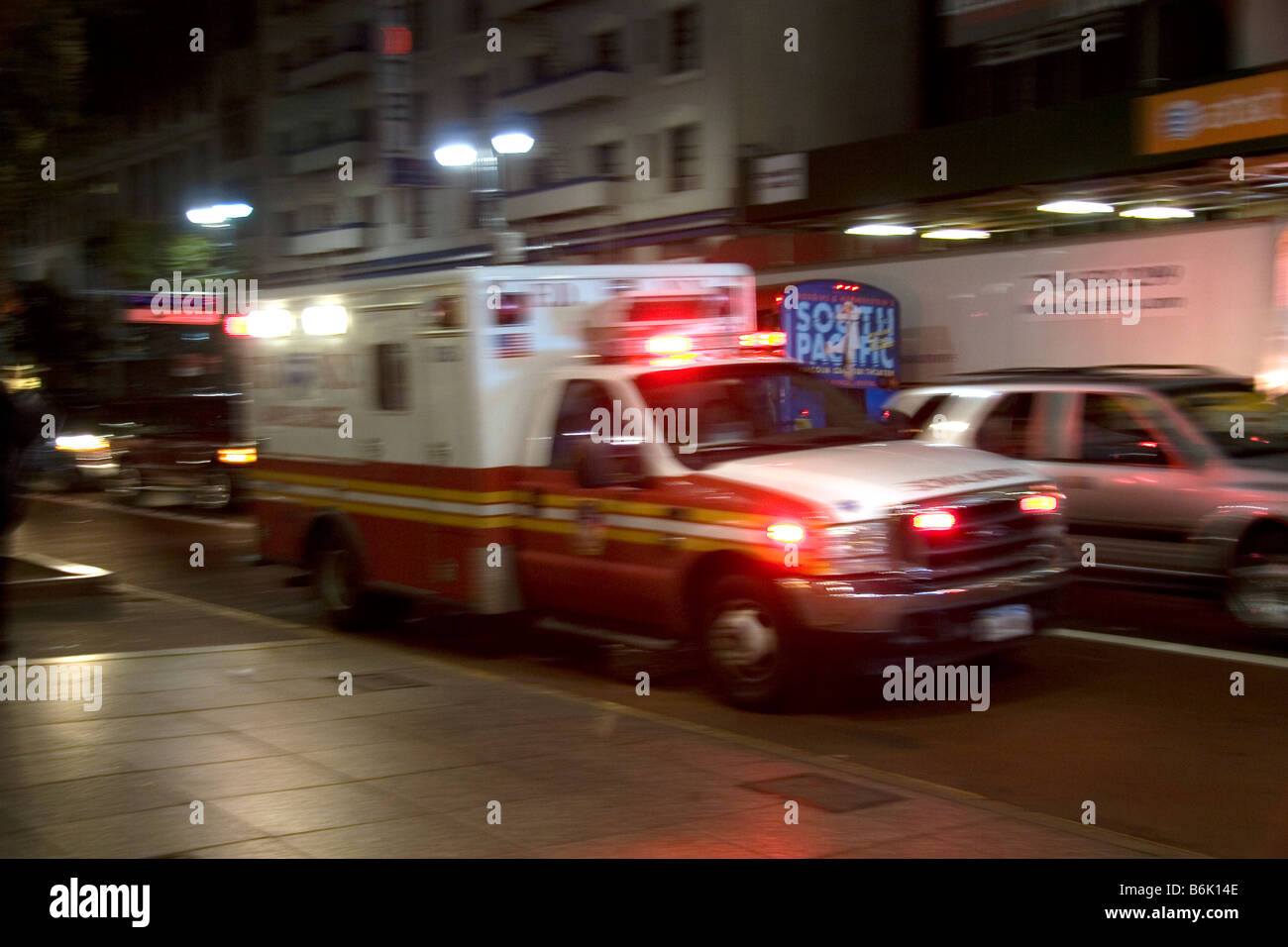 Ambulance lights at night hires stock photography and images Alamy