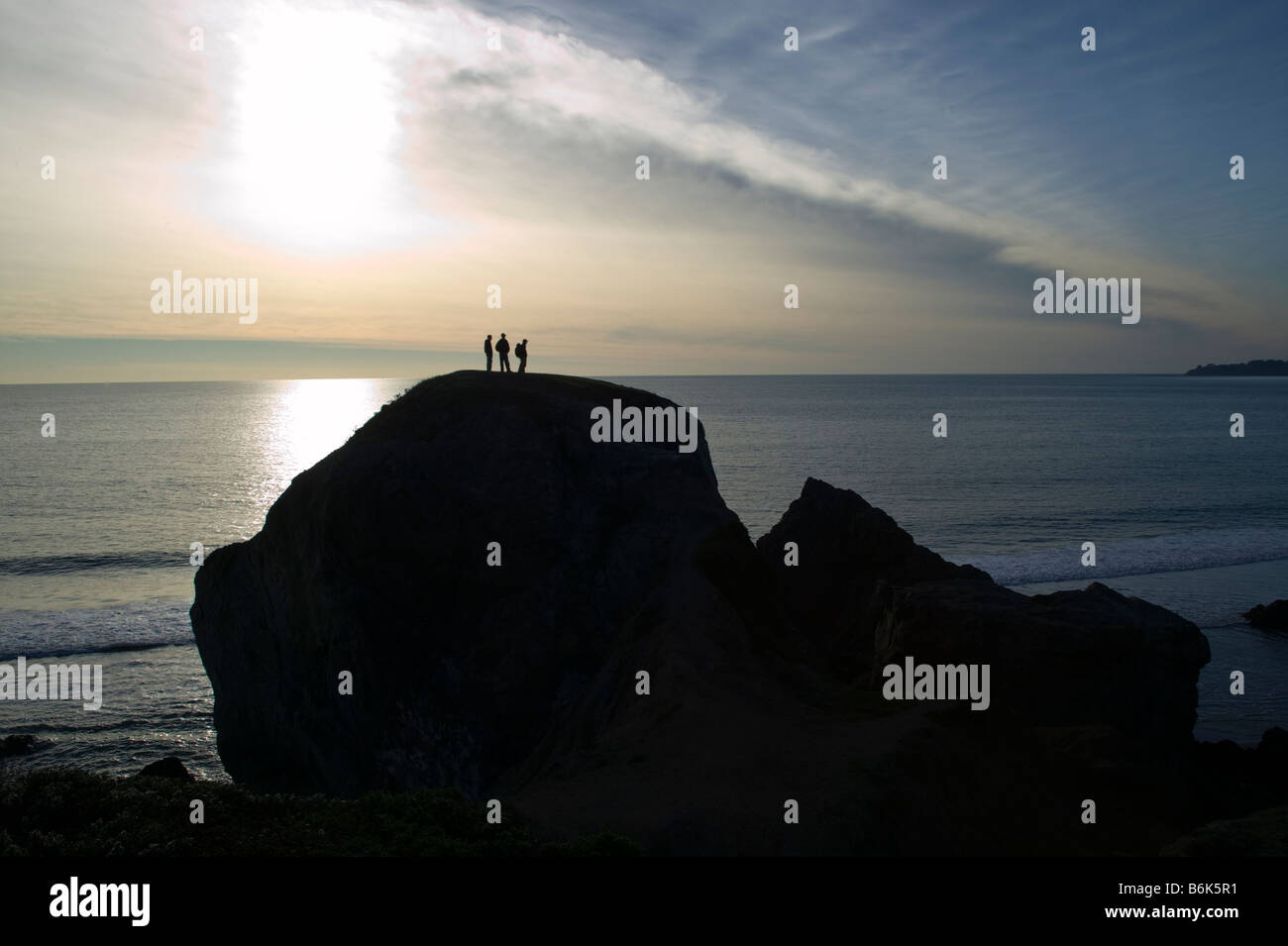 Back view three hikers large hi-res stock photography and images - Alamy