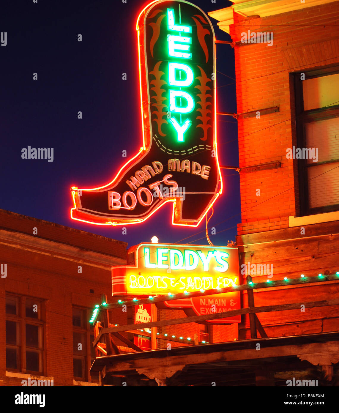 Leddy Handmade Boots Sign Stock Photo - Alamy