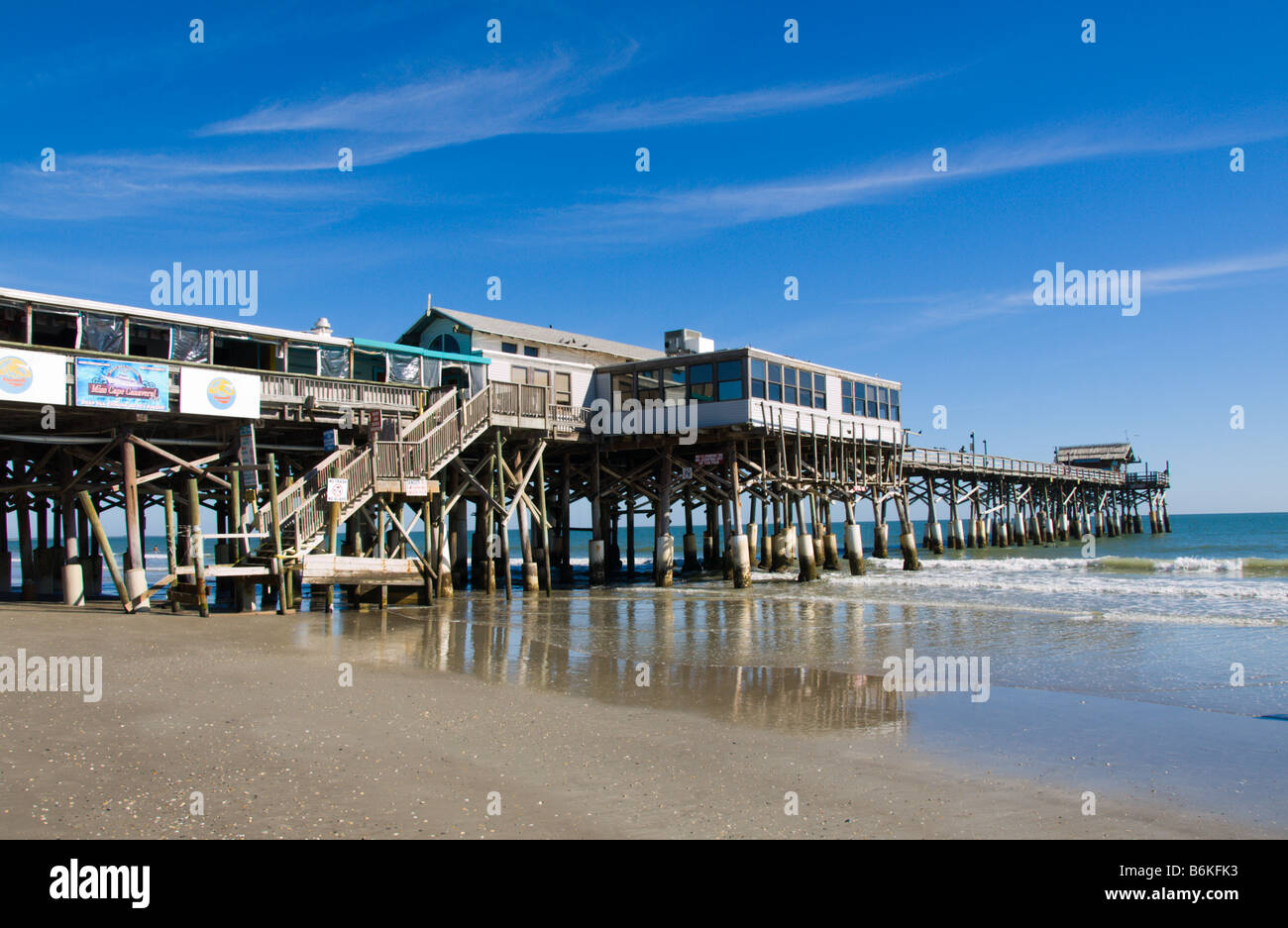 Cocoa beach pier hires stock photography and images Alamy