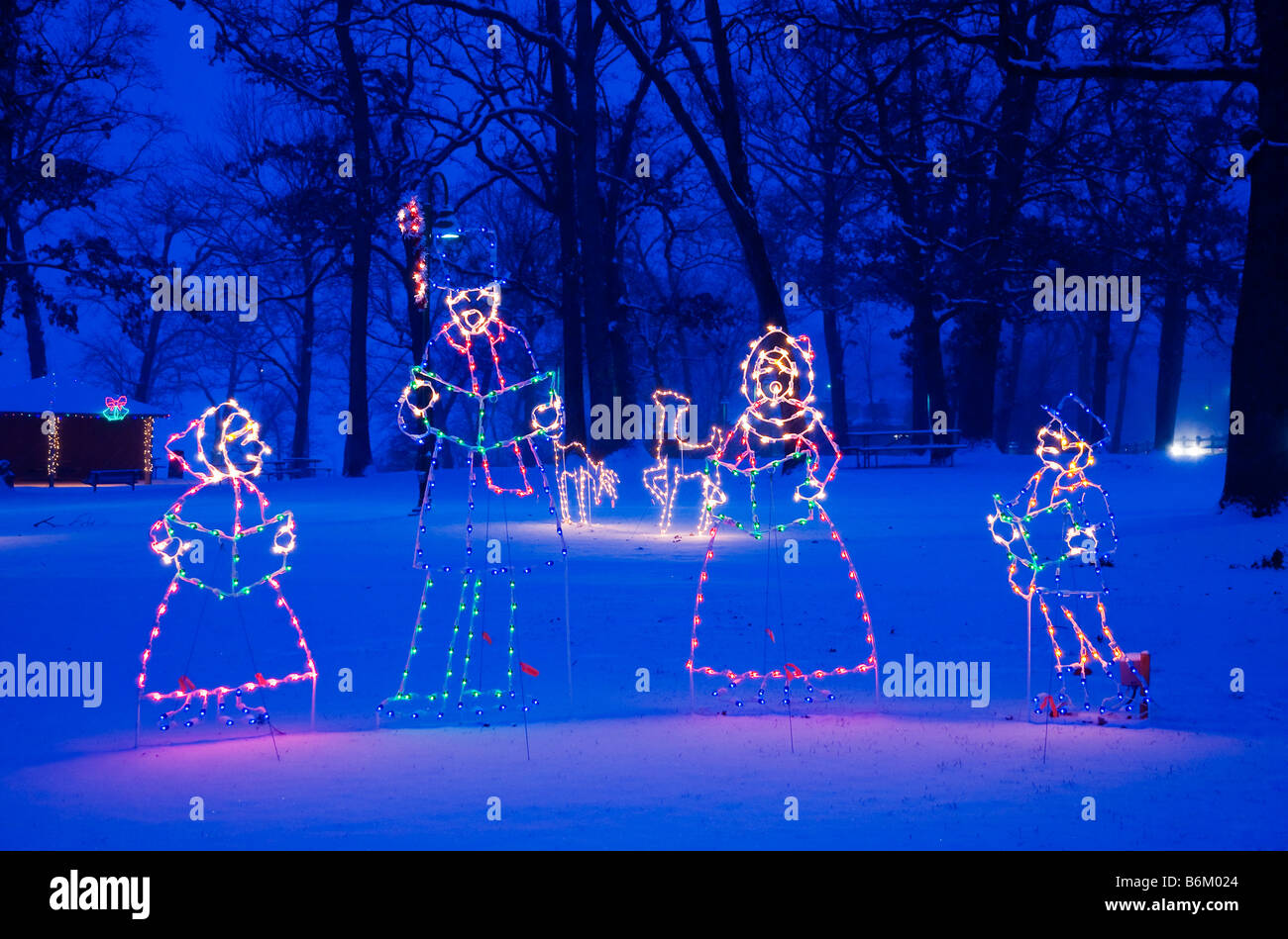 Outdoor Christmas Caroler Lights Stock Photo Alamy