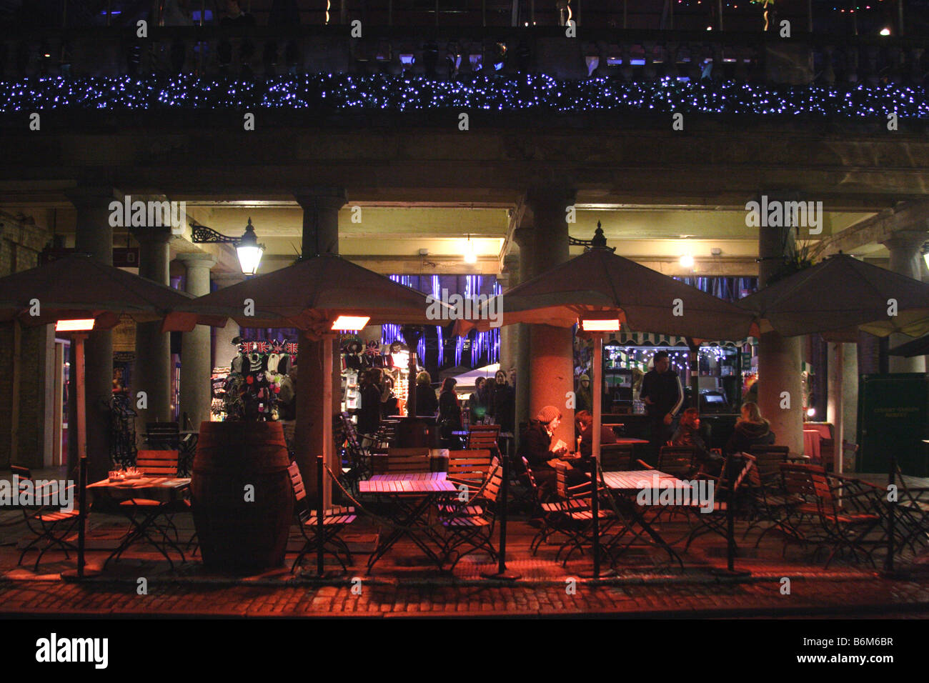 Cafe at Covent Garden December 2008 Stock Photo - Alamy
