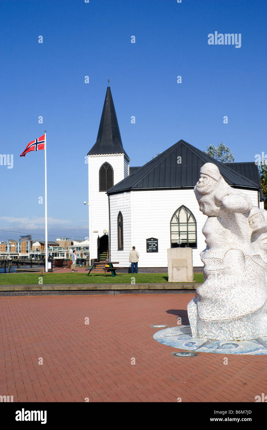 Scott harbour cardiff hires stock photography and images Alamy