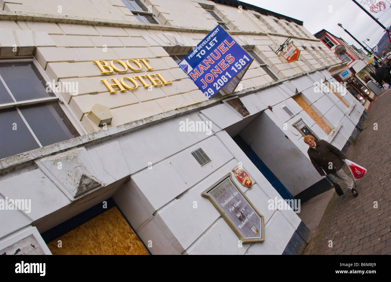 Boot Hotel closed boarded up and TO LET in Aberdare South Wales UK