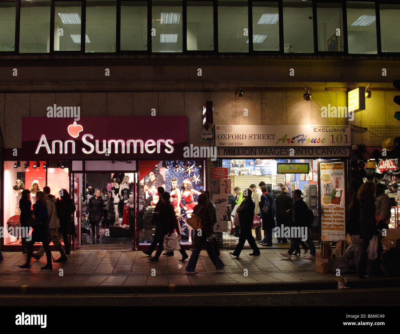 Ann Summers Shop Oxford Street London December 2008 Stock Photo - Alamy