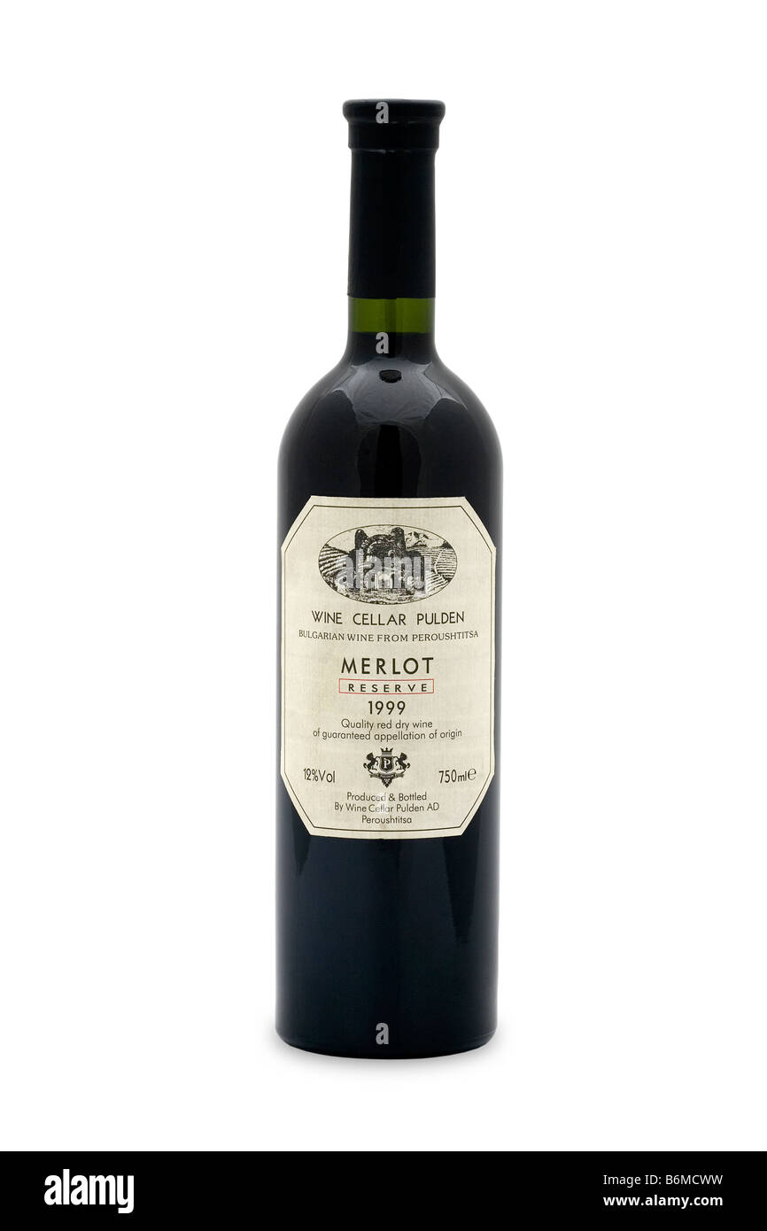 Bulgaria wine cellar pulden mavrud from peroushtitsa reserve 1999 quality dry red rich color ruby fruit aroma and oak nuance dee Stock Photo