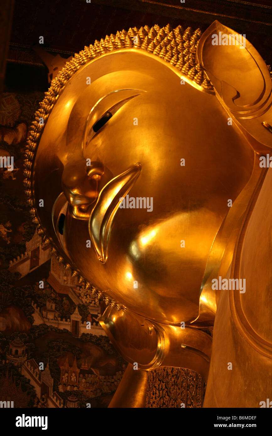 Reclining Buddha, Bangkok, Thailand Stock Photo Alamy