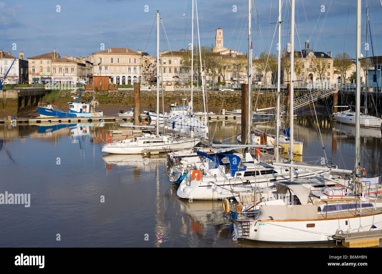 Pauillac hires stock photography and images Alamy