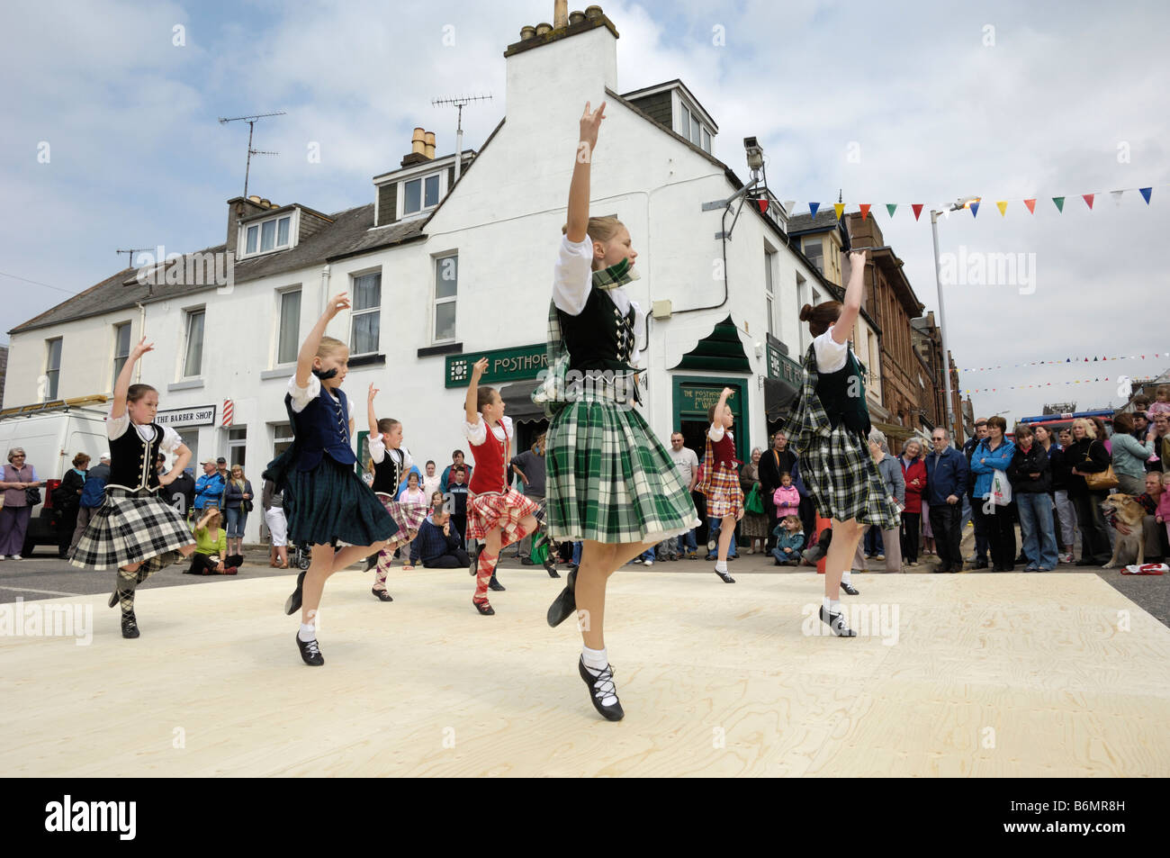 Traditional Scottish Dancing at Castle Douglas Food Town Day, Dumfries & Galloway, Scotland Stock Photo