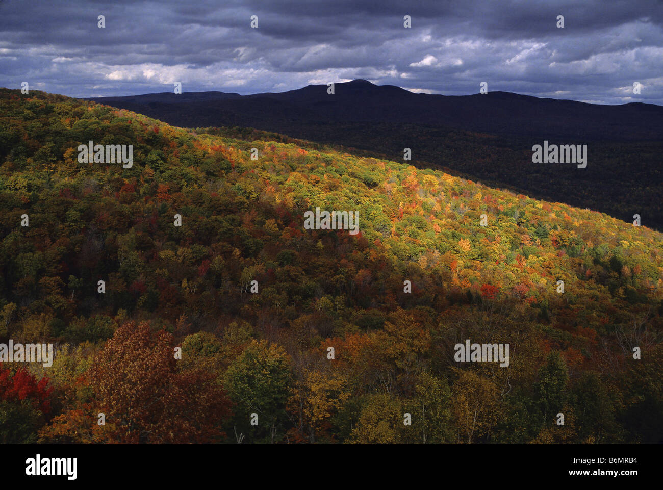 New england mountains hi-res stock photography and images - Alamy