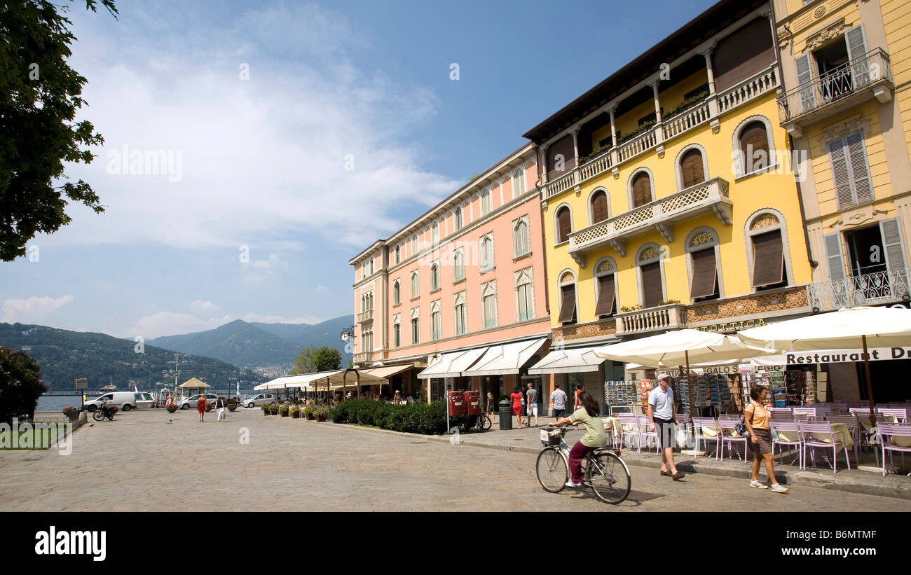 Piazza Cavour In The Town Of Como On Lake Como Italy Stock Photo Alamy