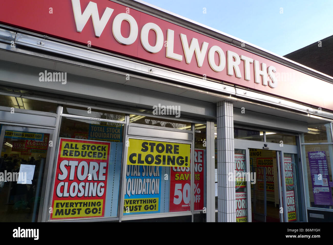Woolworths store closing down sale Stock Photo