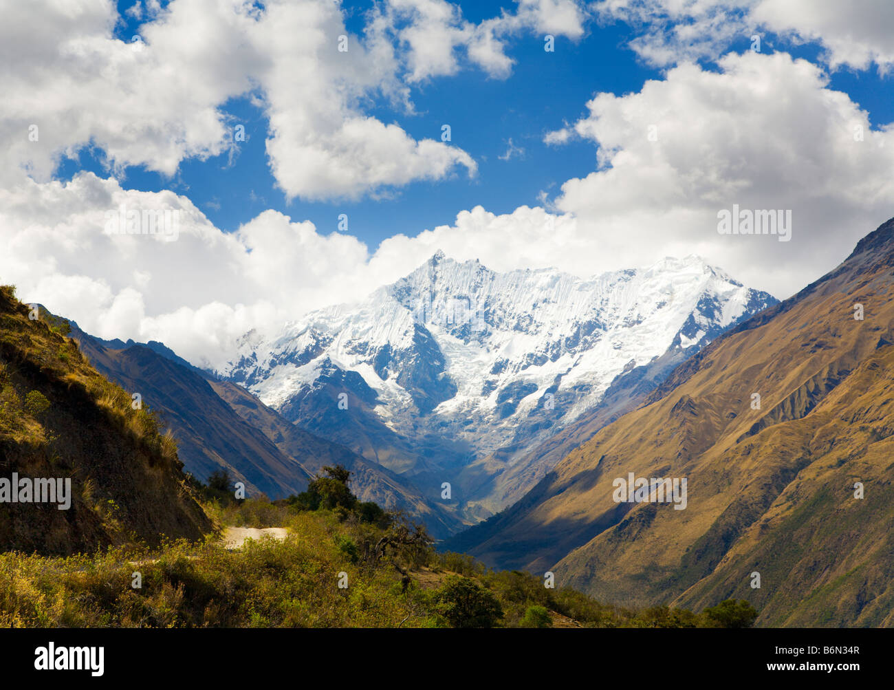 Trekking in the Andes Stock Photo - Alamy