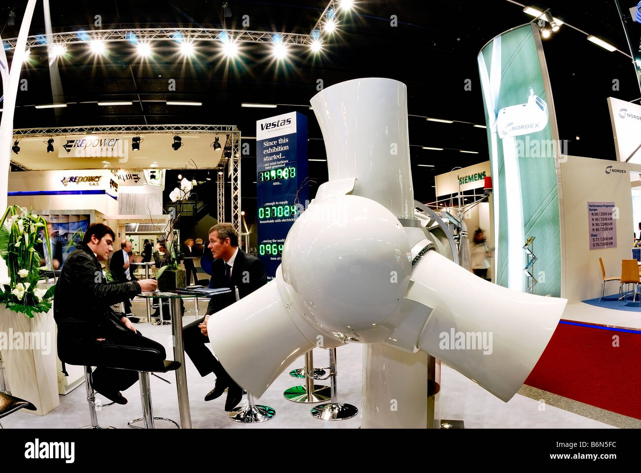 Paris France, Businessmen Meeting at Renewable Energy Trade Show