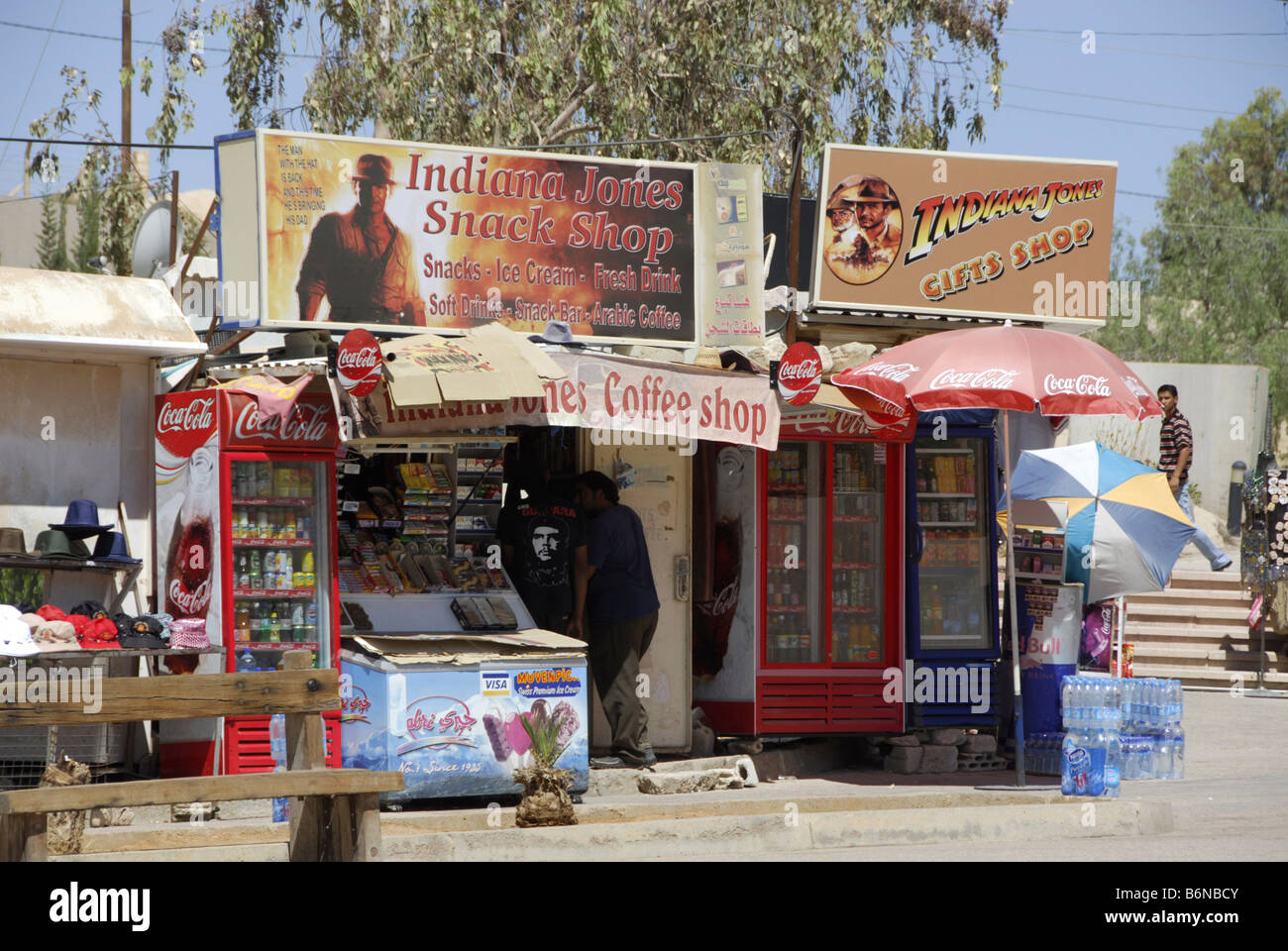 Kiosks at entrance to Petra, Wadi Musa, Jordan Stock Photo