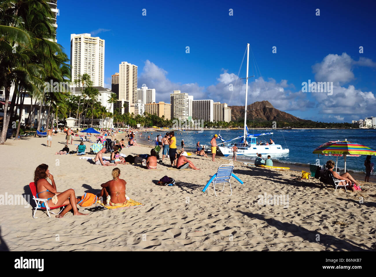 Waikiki beach diamond head hi-res stock photography and images - Alamy