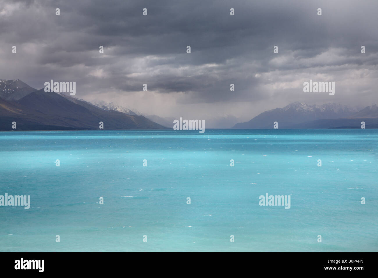 Dramatic Lake Pukaki in New Zealands South Island Stock Photo - Alamy
