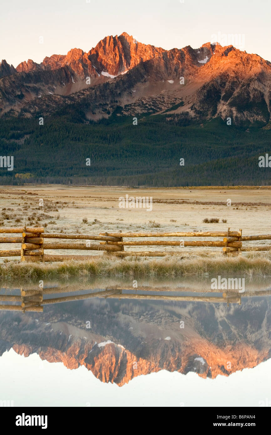 Sawtooth Mountains, near Stanley, Idaho, fall, reflection pond, fenceline Stock Photo