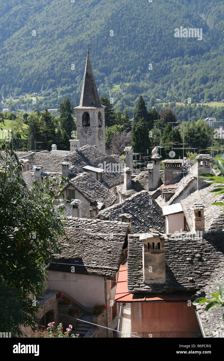 Craveggia and its many chimneys in Val Vigezzo Piemonte Italy Stock Photo