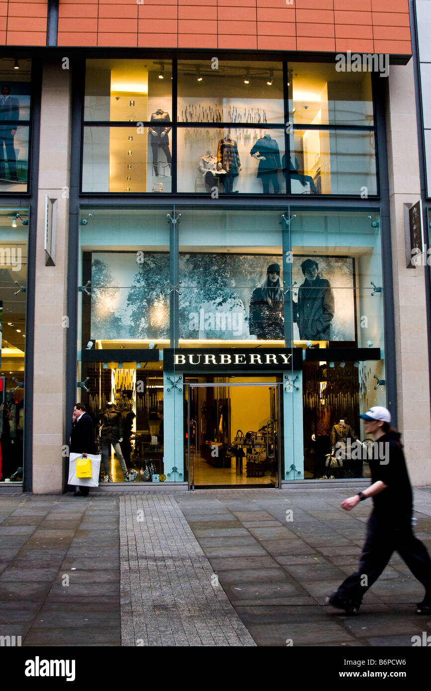 burberry shop manchester