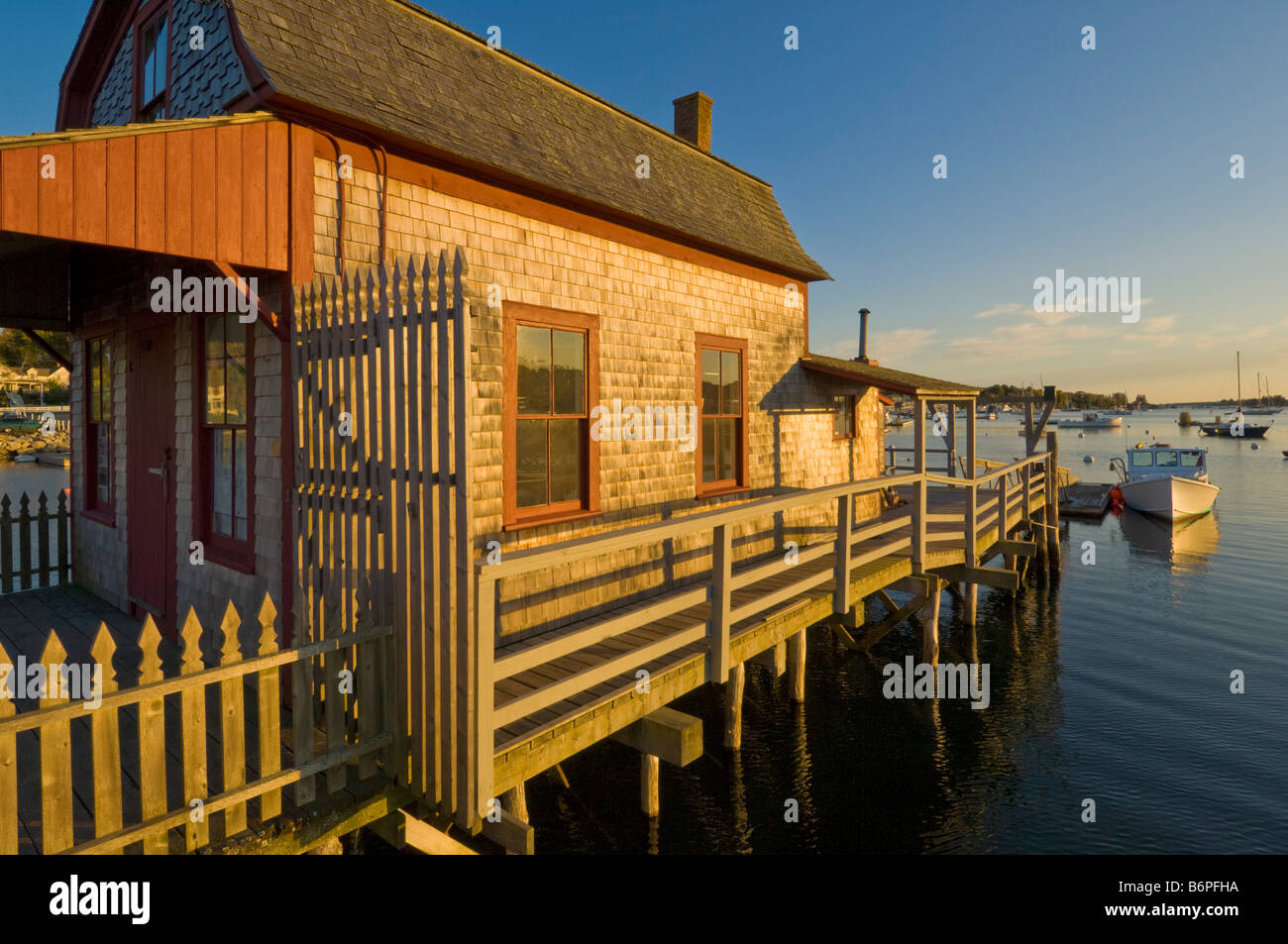 Boothbay harbour around the old customs house on a walkway Acadia