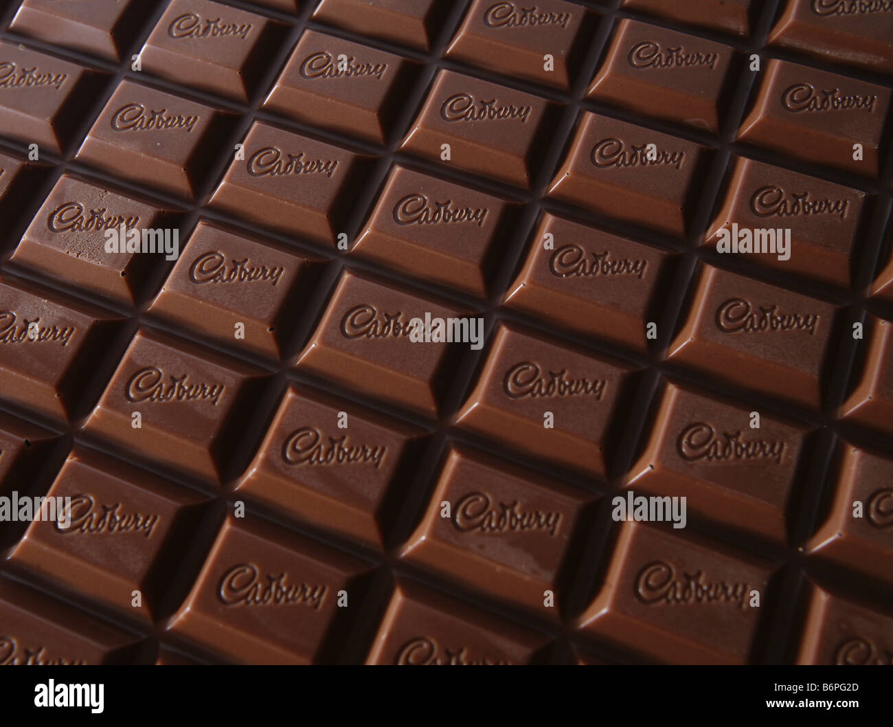 Cadburys Dairy Milk chocolate bar Stock Photo - Alamy Cadburys Dairy Milk chocolate bar Stock Photo - Alamy