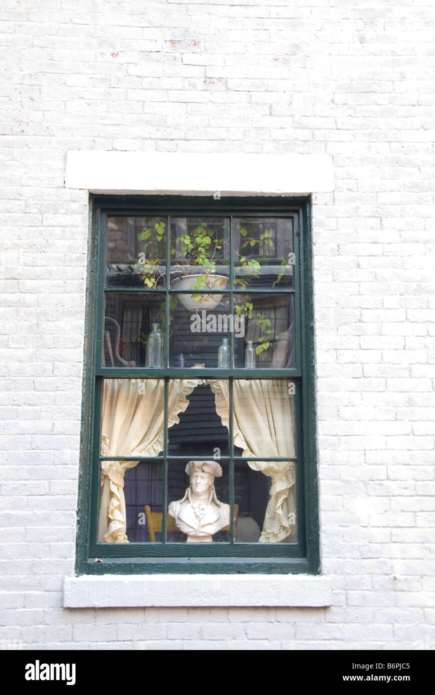 Window of house on Pinckney Street, Beacon Hill, Boston Stock Photo