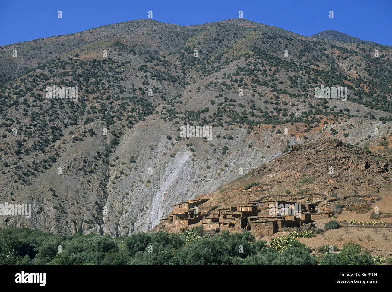 Elk161 3580 Morocco Atlas Mountians Tizi n Test Hwy view Stock Photo
