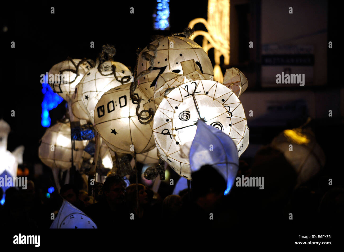 The Burning the Clocks winter solstice parade through Brighton UK Stock