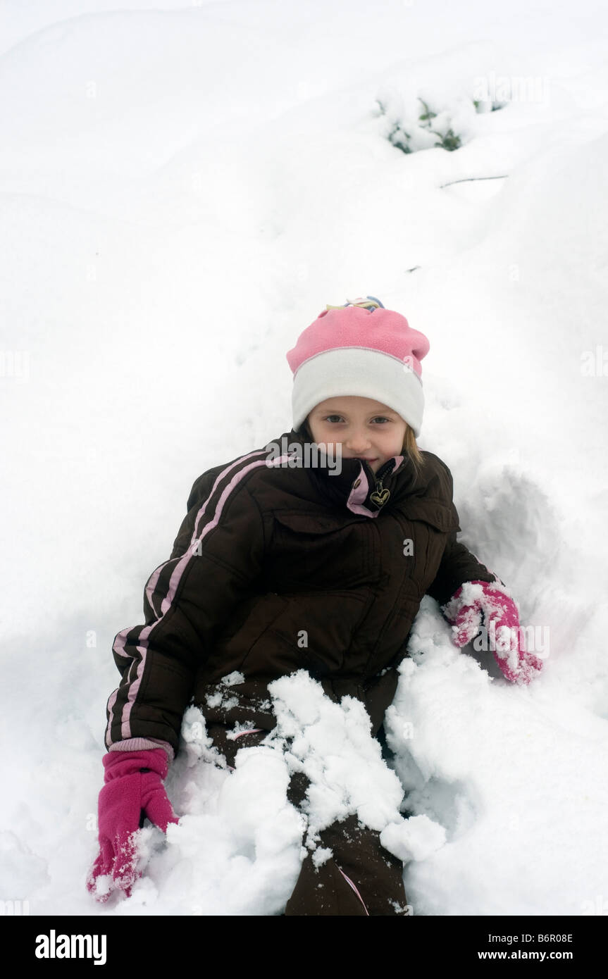 Girl in snow storm hi-res stock photography and images - Alamy
