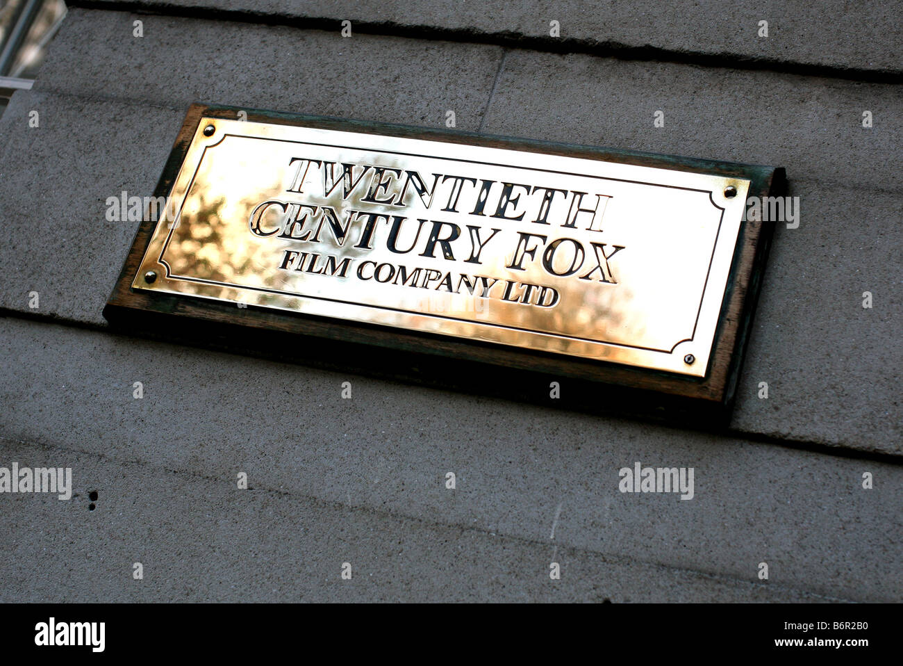 Plaque on Twentieth Century Fox offices in Soho Square, London Stock Photo